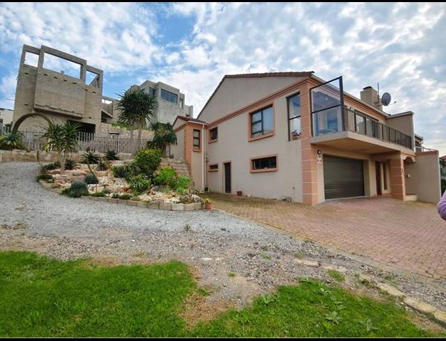 4 BEDROOM HOUSE FOR SALE IN ISLAND VIEW